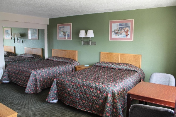 American Motor Inn - Rock Island image 19